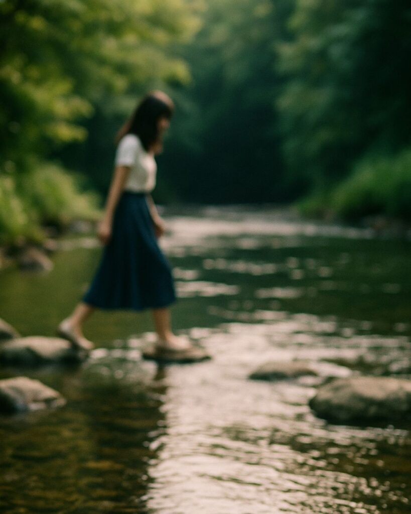 わたぼうし短歌帖「残暑なか 清らの川を 踏みわたり
こころ見透かす 秋は来にけり」短歌イメージ画像
